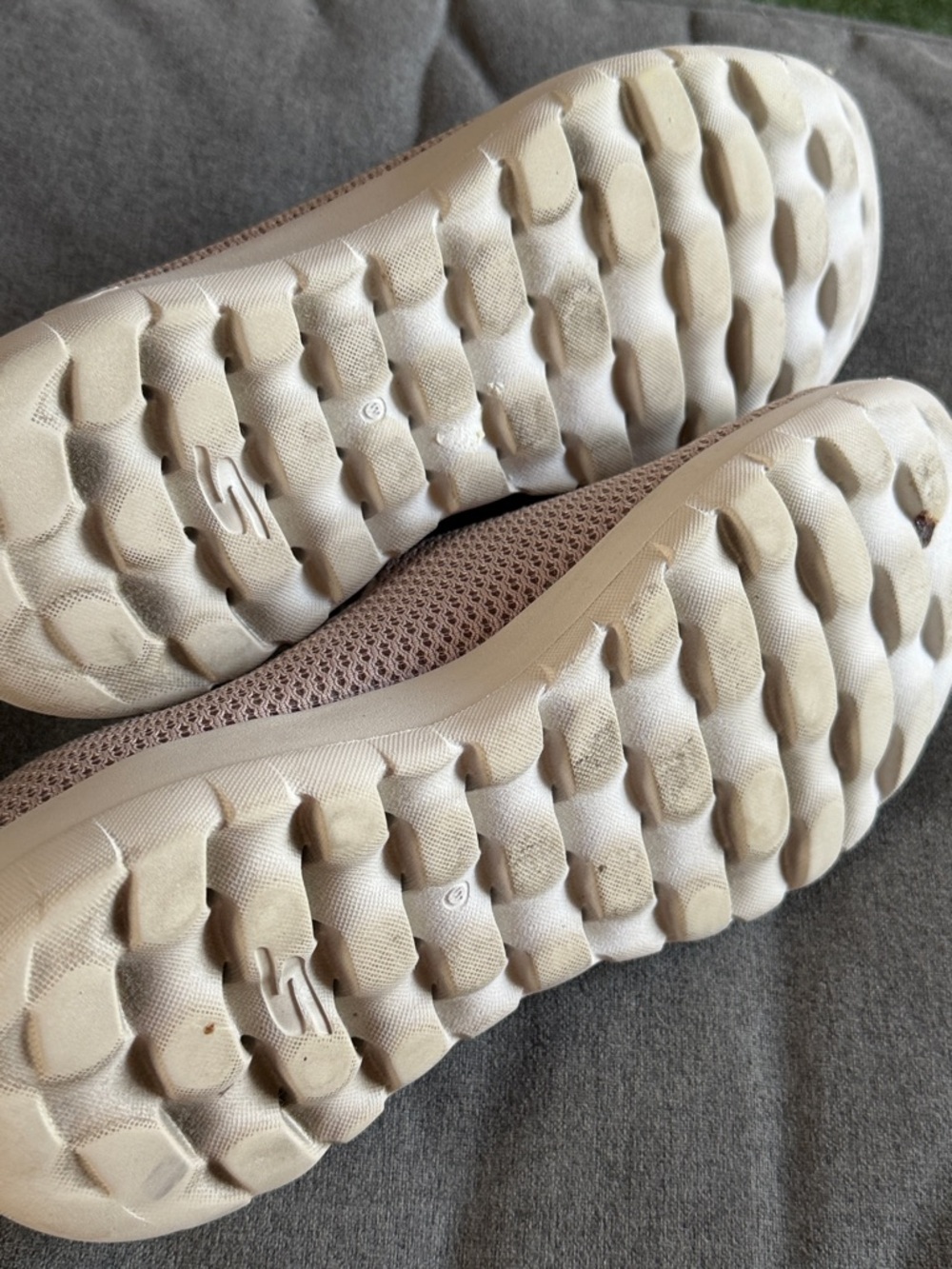 Skechers Knit Slip-On Loafers in Pale Pink - Picture 6 of 8